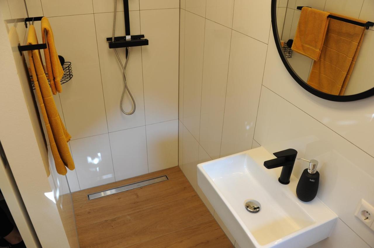 Studio-Apartment Kontaktloser Check-In Meckenbeuren Ngoại thất bức ảnh