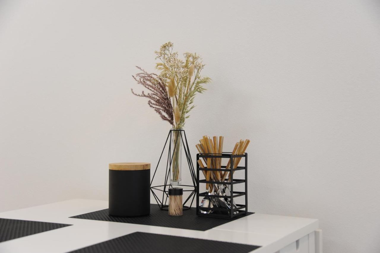 Studio-Apartment Kontaktloser Check-In Meckenbeuren Ngoại thất bức ảnh
