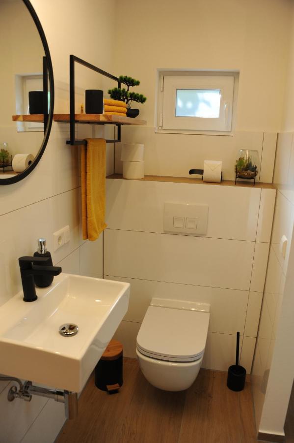 Studio-Apartment Kontaktloser Check-In Meckenbeuren Ngoại thất bức ảnh