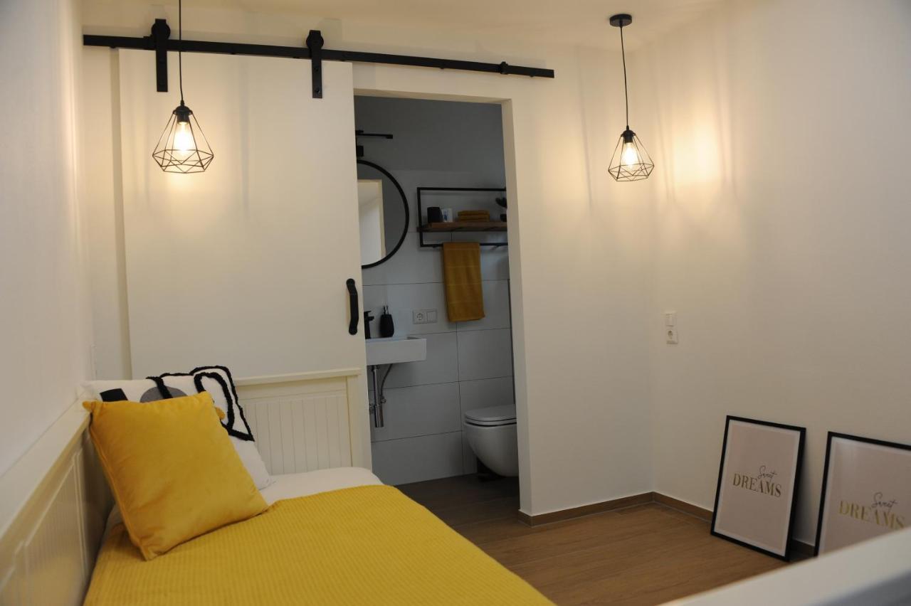 Studio-Apartment Kontaktloser Check-In Meckenbeuren Ngoại thất bức ảnh